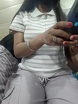 dollysapna1 online show from January 15, 2026, 4:10 pm