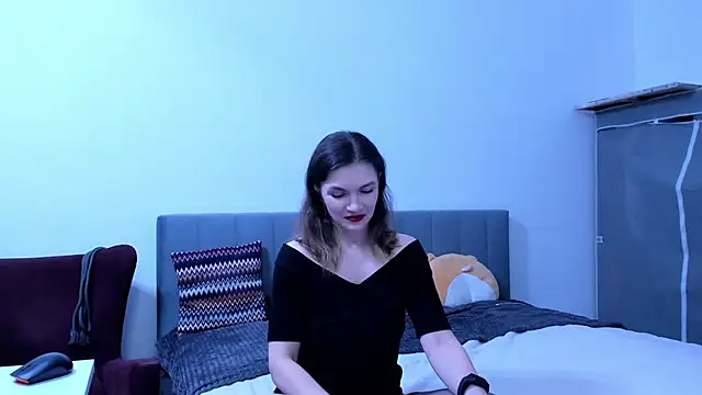 Snapshot of Katherine_Twilight chatting on November 27, 2025, 3:34 pm Katherine Twilight online show from November 27, 2025, 3:34 pm