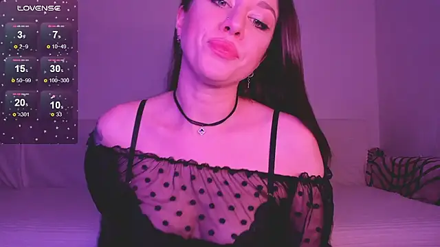 Snapshot of Lil_Foxy9 chatting on December 5, 2025, 12:04 pm Lil Foxy9 online show from December 5, 2025, 12:04 pm