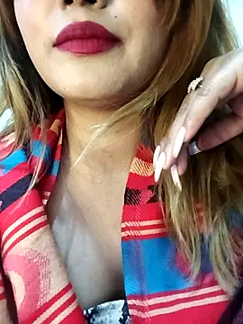 Snapshot of alexa_cam44 chatting on November 20, 2025, 7:03 pm alexa cam44 online show from November 20, 2025, 7:03 pm