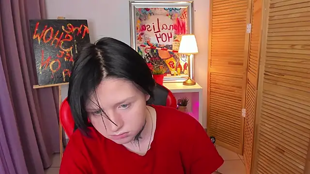 ayakskalermonss online show from November 12, 2025, 2:32 pm