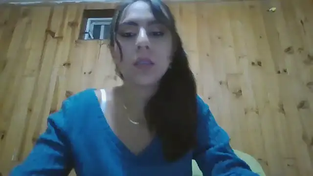 Snapshot of Roselingalvis13 chatting on November 13, 2025, 2:48 am Roselingalvis13 online show from November 13, 2025, 2:48 am