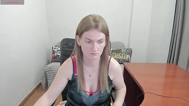 Alisha Skyes online show from June 4, 2026, 6:01 pm