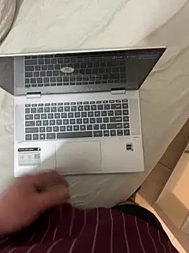 You-father online show from February 3, 2026, 9:53 pm