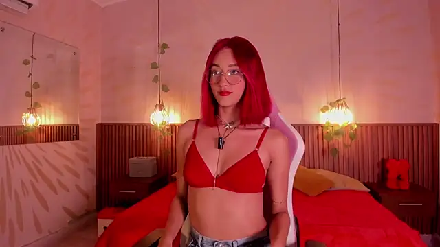 daphne courtis online show from February 14, 2026, 3:18 am