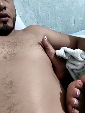 luigy-96 online show from December 20, 2025, 4:37 am