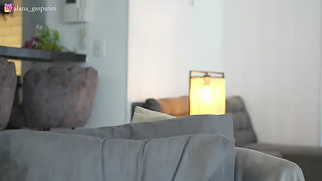 alana gasparini online show from April 14, 2026, 8:36 pm