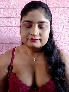 Snapshot of hornyriyanka chatting on November 18, 2025, 2:16 am hornyriyanka online show from November 18, 2025, 2:16 am