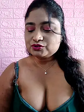 Snapshot of hornyriyanka chatting on November 3, 2025, 2:39 am hornyriyanka online show from November 3, 2025, 2:39 am