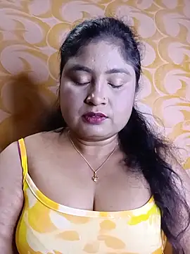 hornyriyanka online show from May 28, 2026, 3:03 am
