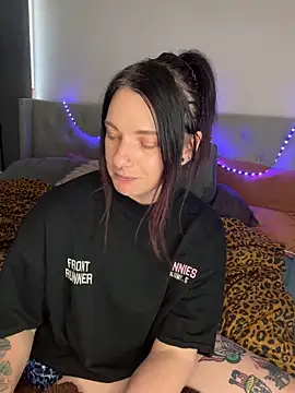 Snapshot of Sookie_Soxxxe chatting on November 24, 2025, 2:11 am Sookie Soxxxe online show from November 24, 2025, 2:11 am