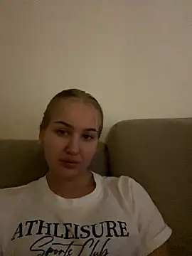 CandyVice online show from October 28, 2025, 8:08 pm