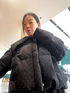 Snapshot of xinmeng-000 chatting on December 4, 2025, 5:50 am xinmeng-000 online show from December 4, 2025, 5:50 am