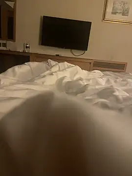 xinmeng-000 online show from March 4, 2026, 10:50 pm