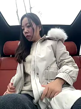 Snapshot of xinmeng-000 chatting on December 22, 2025, 3:50 am xinmeng-000 online show from December 22, 2025, 3:50 am