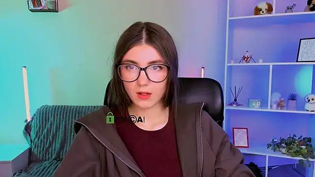 lissa night online show from December 3, 2025, 9:53 am