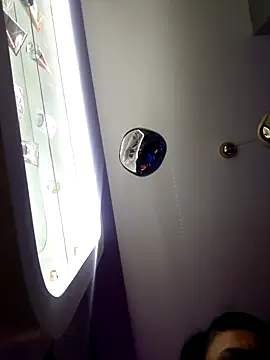 Arya Lexy online show from October 28, 2025, 3:33 pm