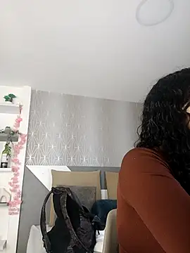 Celine Lee online show from October 3, 2025, 4:08 pm