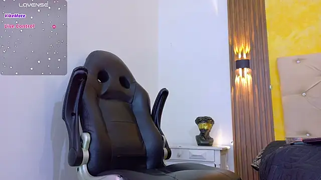 aliisonn cooper online show from December 20, 2025, 4:48 am