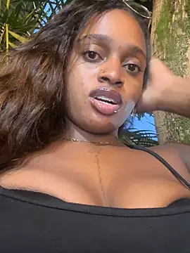 Snapshot of darle_volant chatting on February 5, 2026, 11:22 pm darle volant online show from February 5, 2026, 11:22 pm