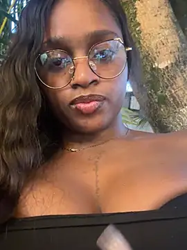 Snapshot of darle_volant chatting on January 14, 2026, 11:08 pm darle volant online show from January 14, 2026, 11:08 pm