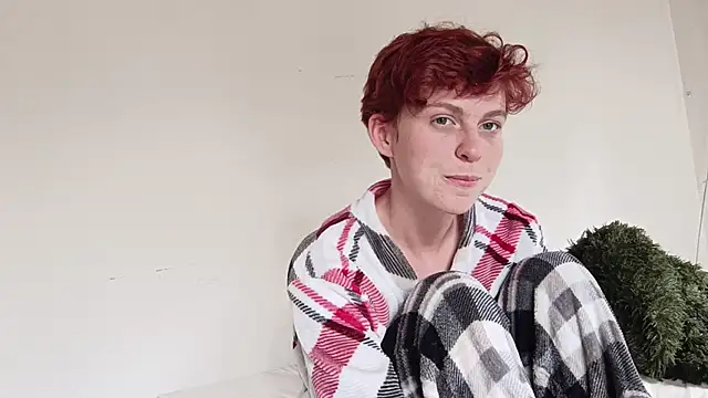 nyxofempusa online show from November 14, 2025, 5:27 pm