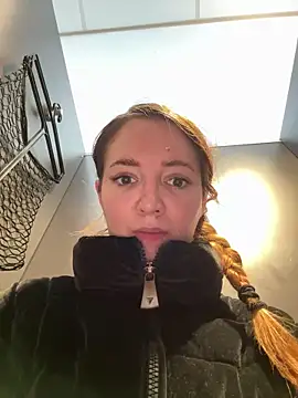 FayeFlame online show from March 26, 2026, 10:46 am