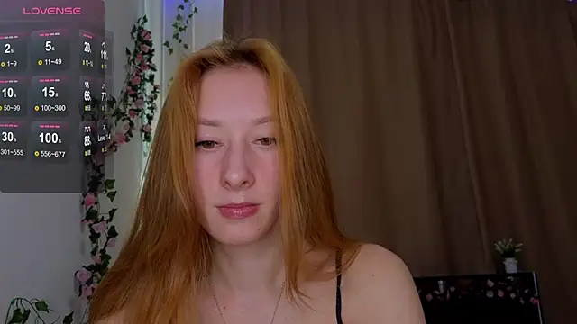 Snapshot of Candy_Flosse chatting on October 9, 2025, 8:37 am Candy Flosse online show from October 9, 2025, 8:37 am