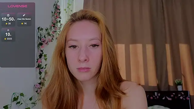 Snapshot of Candy_Flosse chatting on September 29, 2025, 10:22 am Candy Flosse online show from September 29, 2025, 10:22 am