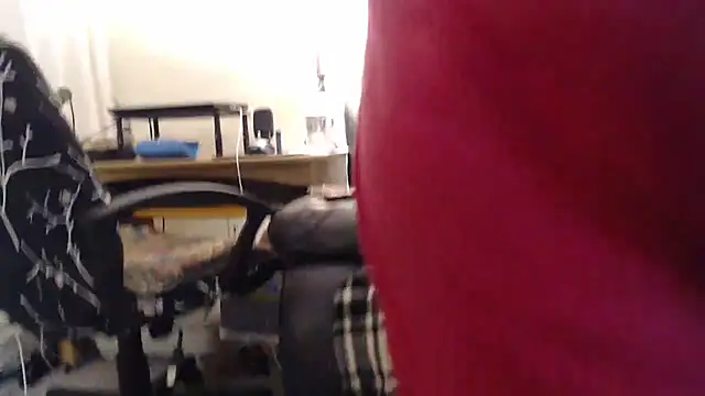 Snapshot of Juicy_Julie469 chatting on November 6, 2025, 2:15 am Juicy Julie469 online show from November 6, 2025, 2:15 am