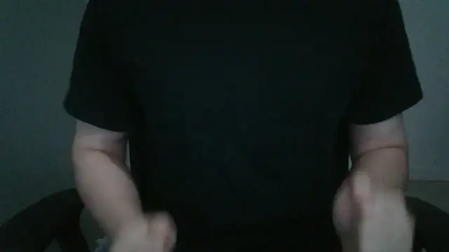 111owo111 online show from October 30, 2025, 2:04 pm