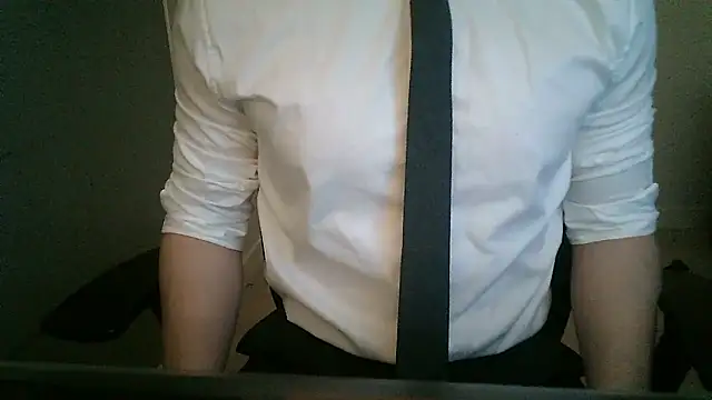 111owo111 online show from April 14, 2026, 1:16 pm