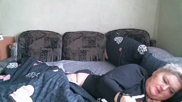 Lana555 online show from April 1, 2026, 4:25 am