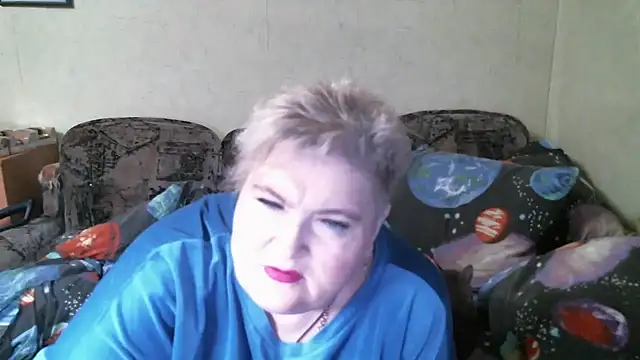 Lana555 online show from April 9, 2026, 8:26 pm