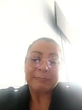 Asuna yuuky online show from November 11, 2025, 8:03 pm