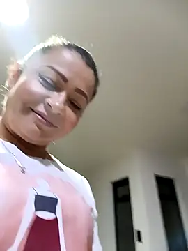 Asuna yuuky online show from January 5, 2026, 8:01 pm