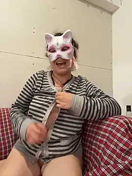 Lucy YupiSweet online show from March 4, 2026, 7:38 am