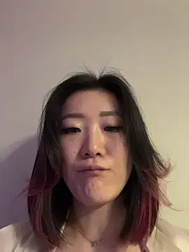 Snapshot of AikoYamada chatting on October 27, 2025, 6:03 am AikoYamada online show from October 27, 2025, 6:03 am