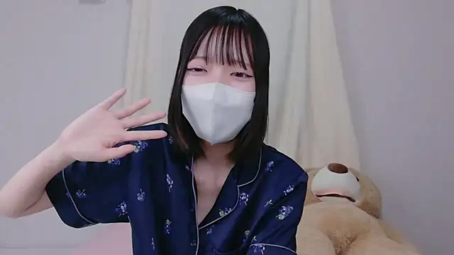 Snapshot of Azusa_128 chatting on November 11, 2025, 10:43 am Azusa 128 online show from November 11, 2025, 10:43 am