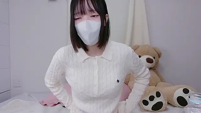 Snapshot of Azusa_128 chatting on November 12, 2025, 7:45 am Azusa 128 online show from November 12, 2025, 7:45 am