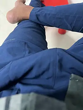 Snapshot of Chota711 chatting on February 6, 2026, 1:18 pm Chota711 online show from February 6, 2026, 1:18 pm