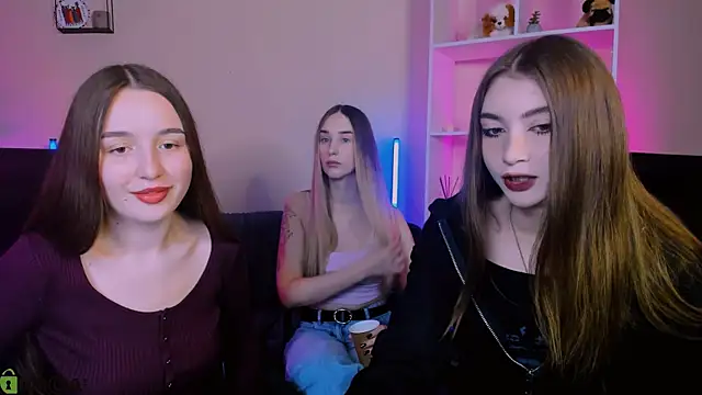 Snapshot of barbara_crazy chatting on November 21, 2025, 9:52 am barbara crazy online show from November 21, 2025, 9:52 am