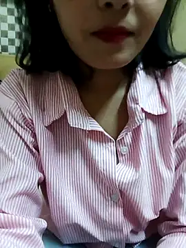 Snapshot of Pihu_Chopra chatting on May 3, 2026, 6:51 am Pihu Chopra online show from May 3, 2026, 6:51 am