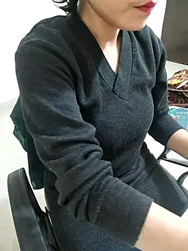 Snapshot of Pihu_Chopra chatting on December 22, 2025, 2:39 pm Pihu Chopra online show from December 22, 2025, 2:39 pm