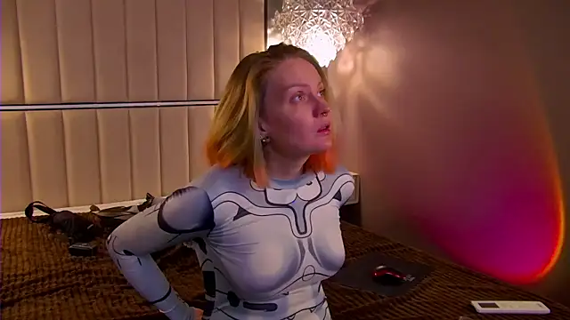 Snapshot of Kate_Storm chatting on November 10, 2025, 4:06 am Kate Storm online show from November 10, 2025, 4:06 am