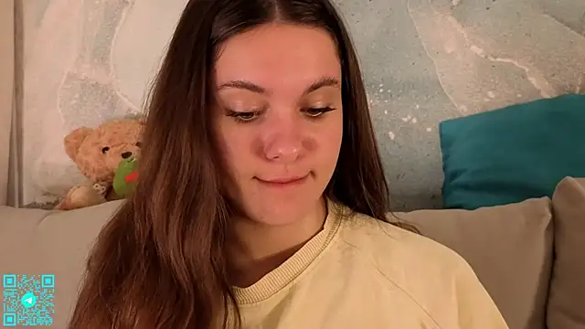 Snapshot of chloemilka chatting on July 20, 2026, 5:37 pm chloemilka online show from July 20, 2026, 5:37 pm