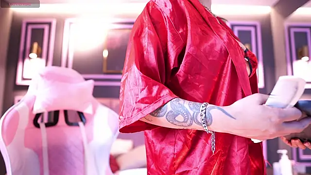 Roma hells online show from September 25, 2025, 6:36 pm