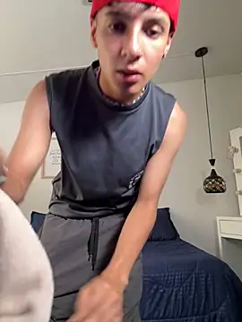 YEICK-17 online show from October 25, 2025, 1:56 pm