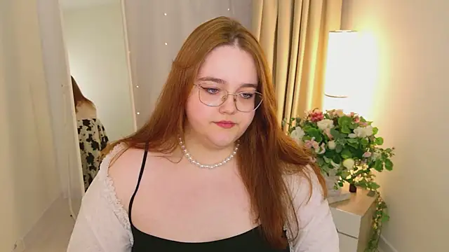 Neko Moor online show from April 13, 2026, 1:48 pm