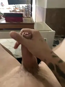 Snapshot of Marcotesudex chatting on November 5, 2025, 5:27 pm Marcotesudex online show from November 5, 2025, 5:27 pm